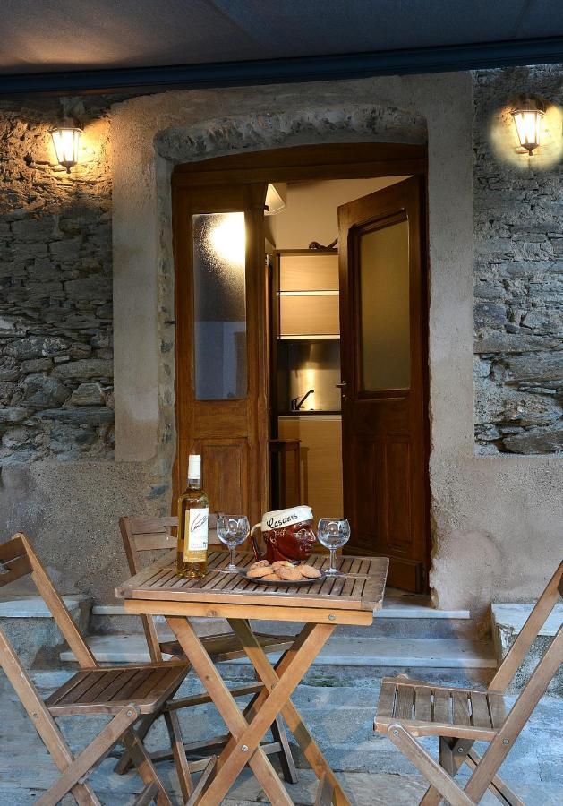 Au Coeur Du Village De Lucciana エクステリア 写真